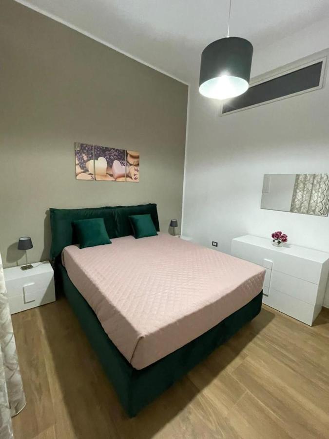 Casa Vacanze Al Trenta3 마르살라 외부 사진